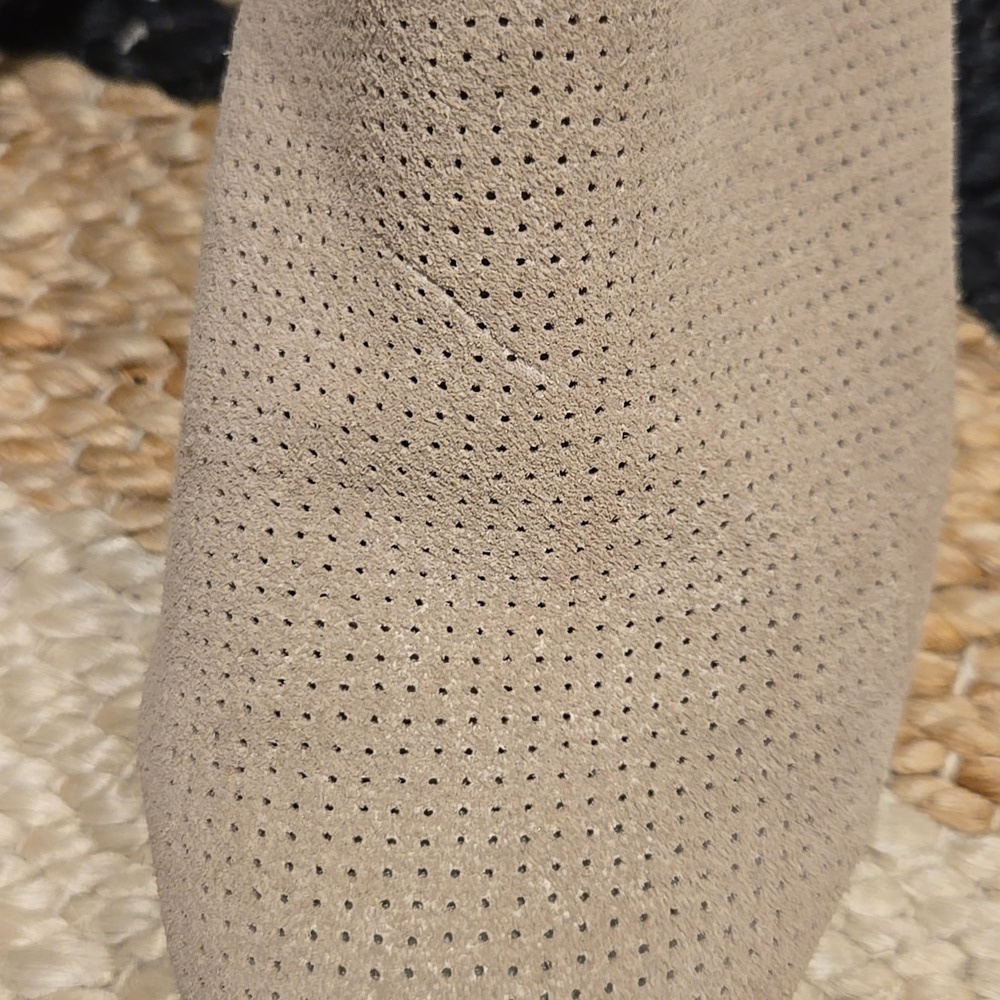 Dolce Vita Taupe Ankle Booties, Back Zip, VGUC, Sz8, Casual Boho Coachella Vibes - Picture 8 of 8